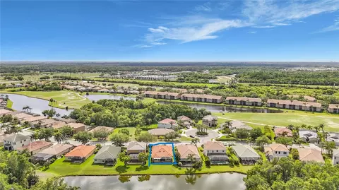 View/Area - 8721 Stone Harbour Loop, Bradenton, FL 34212 photo 8 of 22