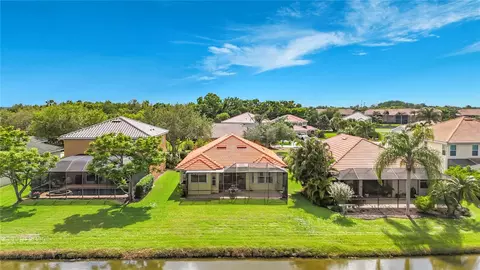 View/Area - 8721 Stone Harbour Loop, Bradenton, FL 34212 photo 9 of 22