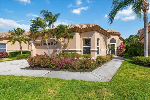 4021 Jardin Ln, Sarasota, FL 34238