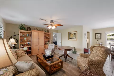 Living - 5007 Bimini Dr, Bradenton, FL 34210 photo 1 of 4