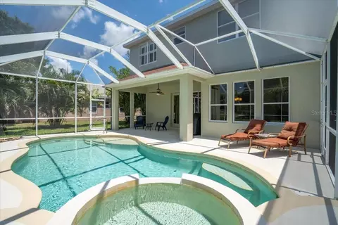Exterior - 5809 Lexington Dr, Parrish, FL 34219 photo 5 of 14
