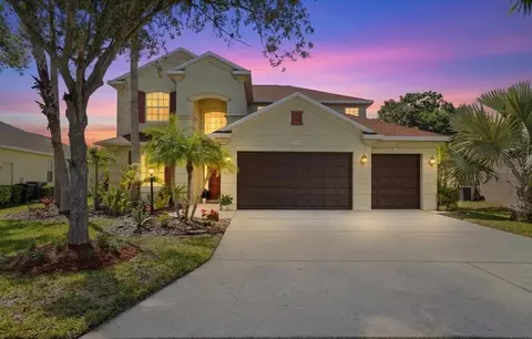 5809 Lexington Dr, Parrish, FL 34219