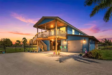 6050 Stringfellow Rd, Saint James City, FL 33956