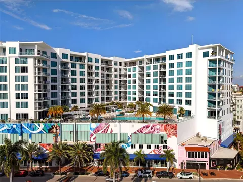 111 S Pineapple Ave #904, Sarasota, FL 34236