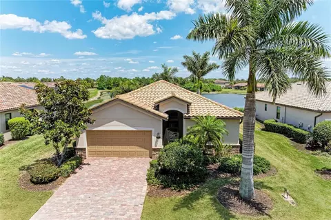 113 Wandering Wetlands Cir, Bradenton, FL 34212