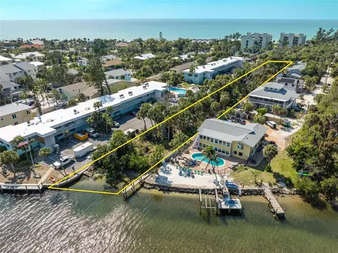 5065 N Beach Rd, Englewood, FL 34223