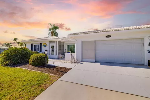 3910 Joyce Dr, Bradenton, FL 34208