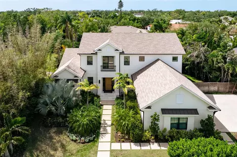 1815 S Lake Shore Dr, Sarasota, FL 34231
