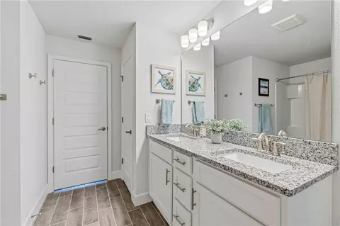 Bath - 5906 164th Ave E, Parrish, FL 34219 photo 4 of 6