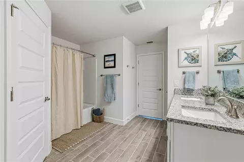 Bath - 5906 164th Ave E, Parrish, FL 34219 photo 5 of 6