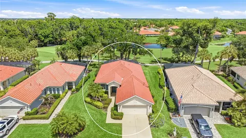 711 Foggy Morn Ln, Bradenton, FL 34212
