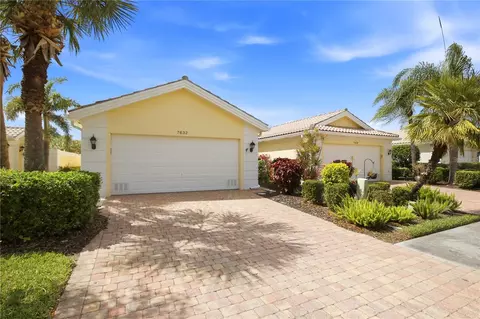 7632 Quinto Dr, Sarasota, FL 34238