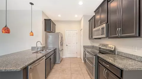 Kitchen - 7730 110th Ave E, Parrish, FL 34219 photo 1 of 3