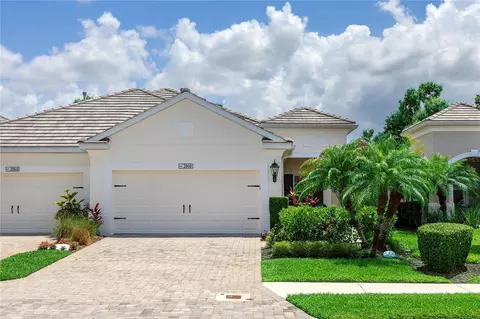 2060 Crystal Lake Trl, Bradenton, FL 34211