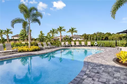 Exterior - 10863 Eclipse St, Sarasota, FL 34241 photo 2 of 22