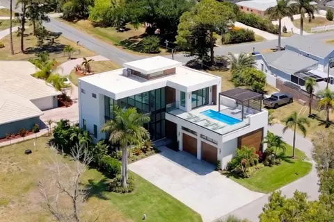 Sarabay Road, Osprey, FL 34229 photo 2