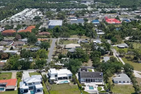 Sarabay Road, Osprey, FL 34229 photo 6
