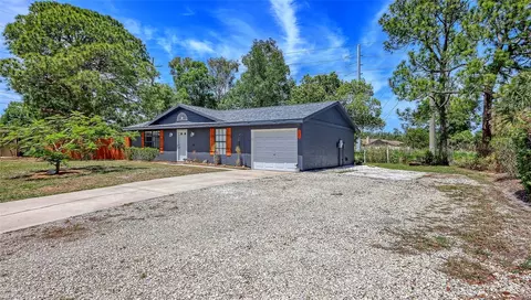2243 Lockwood Meadows Dr, Sarasota, FL 34234
