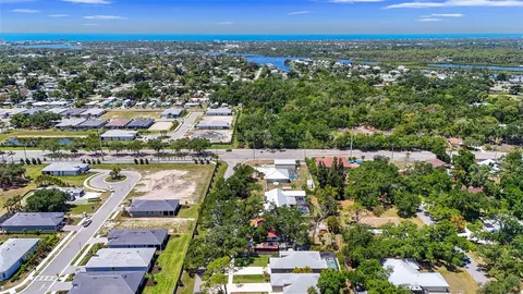 1500 Kilpatrick Rd, Nokomis, FL 34275