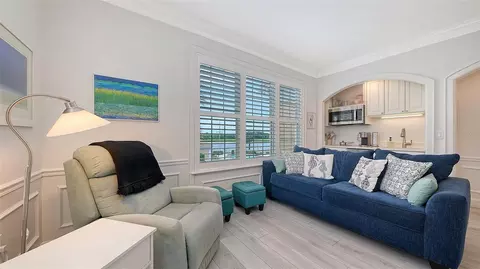 Living - 51 Macewen Dr #12, Osprey, FL 34229 photo 2 of 3