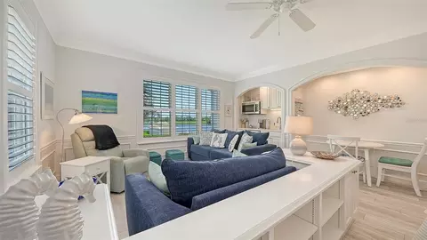 Living - 51 Macewen Dr #12, Osprey, FL 34229 photo 3 of 3