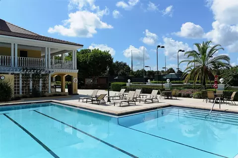 Exterior - 51 Macewen Dr #12, Osprey, FL 34229 photo 11 of 14