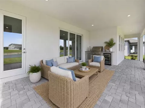 Exterior - 3670 142nd Ter E, Parrish, FL 34219 photo 7 of 8