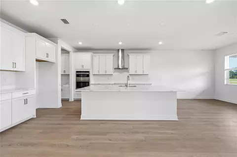 Kitchen - 3670 142nd Ter E, Parrish, FL 34219 photo 1 of 6