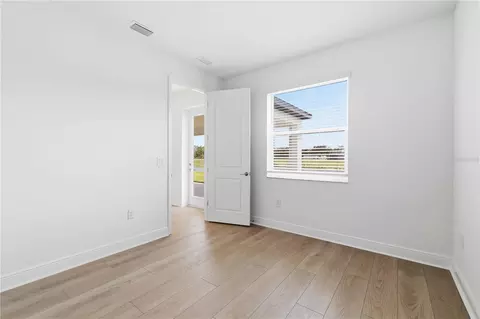 Bedroom - 3670 142nd Ter E, Parrish, FL 34219 photo 3 of 15