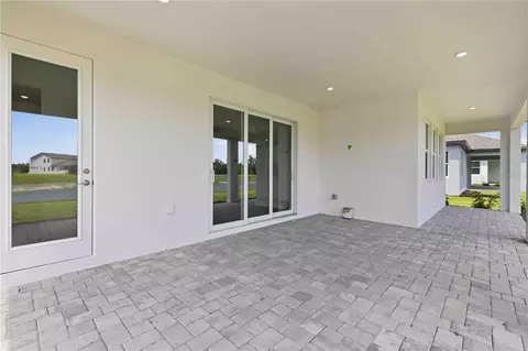Exterior - 3670 142nd Ter E, Parrish, FL 34219 photo 6 of 8
