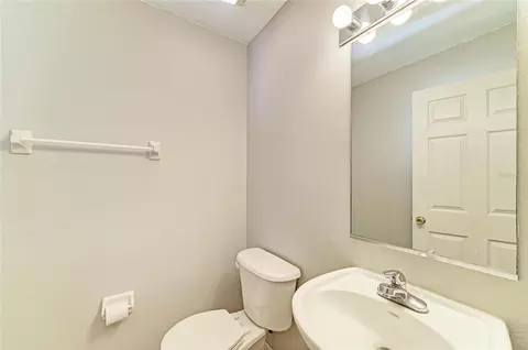 Bath - 14830 Skip Jack Loop, Lakewood Ranch, FL 34202 photo 1 of 5