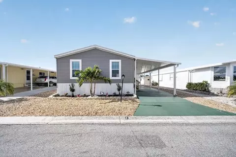 2107 Palma Sola Blvd #13, Bradenton, FL 34209
