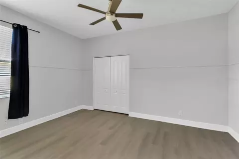 Bedroom - 4930 78th St E, Bradenton, FL 34203 photo 6 of 10
