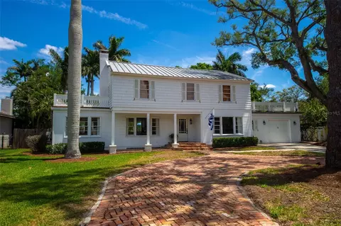 108 26th St NW, Bradenton, FL 34205