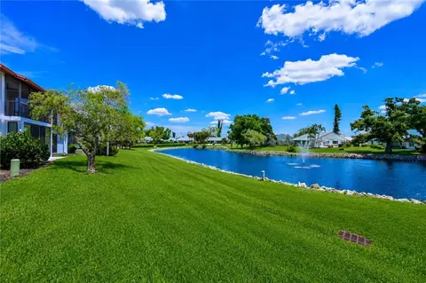 Exterior - 4857 Independence Dr, Bradenton, FL 34210 photo 3 of 8