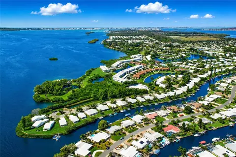View/Area - 4857 Independence Dr, Bradenton, FL 34210 photo 6 of 23