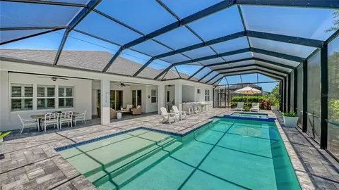 Exterior - 13918 Old Creek Ct, Parrish, FL 34219 photo 4 of 13