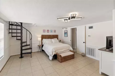 Bedroom - 861 Nectar Rd, Venice, FL 34293 photo 8 of 12