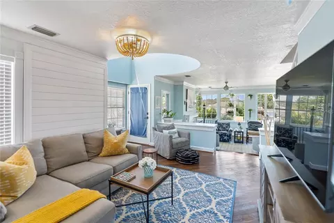 Living - 861 Nectar Rd, Venice, FL 34293 photo 4 of 5