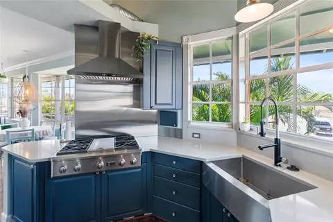 Kitchen - 861 Nectar Rd, Venice, FL 34293 photo 2 of 5