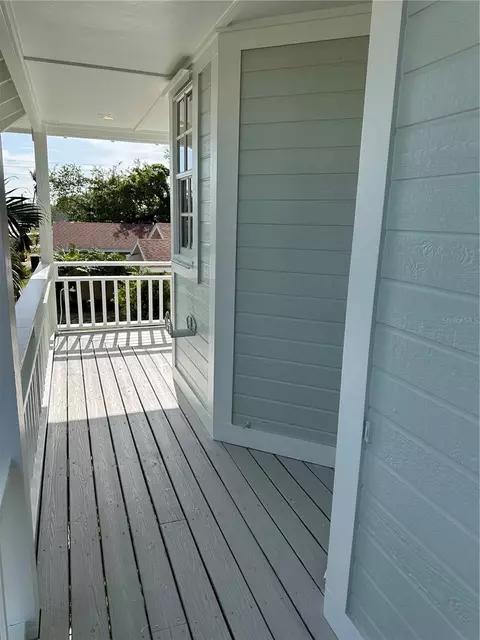 Exterior - 861 Nectar Rd, Venice, FL 34293 photo 16 of 17
