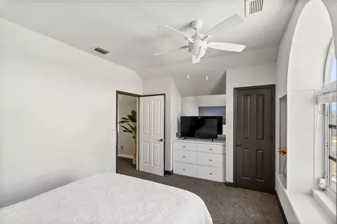 Bedroom - 861 Nectar Rd, Venice, FL 34293 photo 4 of 12
