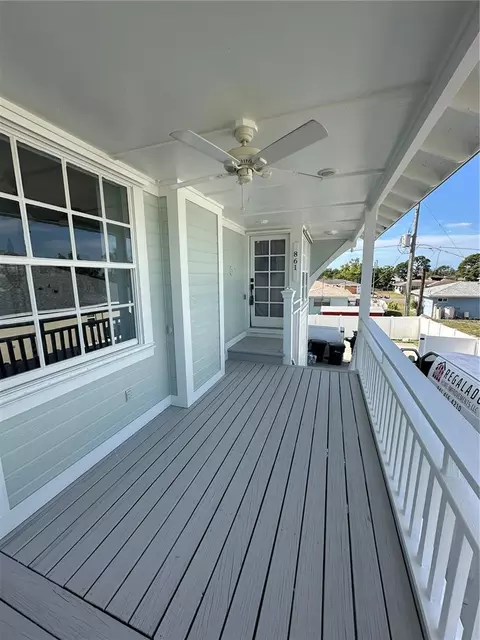 Exterior - 861 Nectar Rd, Venice, FL 34293 photo 4 of 17