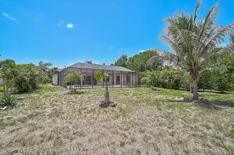 Exterior - 113 Burney Rd, Osprey, FL 34229 photo 8 of 10