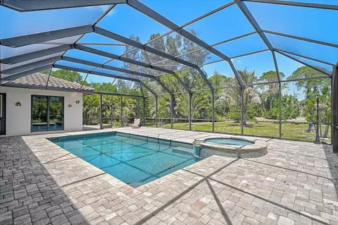 Exterior - 113 Burney Rd, Osprey, FL 34229 photo 5 of 10