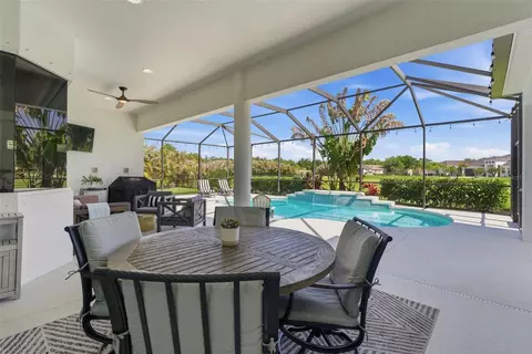 Exterior - 16023 39th Gln E, Parrish, FL 34219 photo 8 of 21