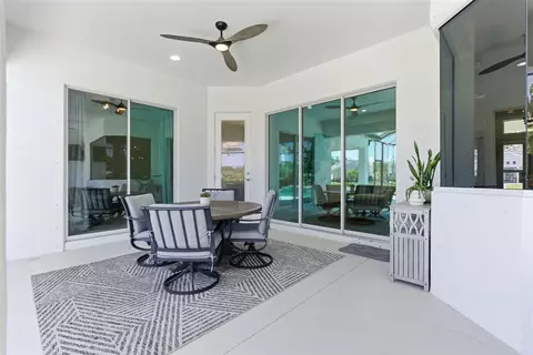 Exterior - 16023 39th Gln E, Parrish, FL 34219 photo 10 of 21