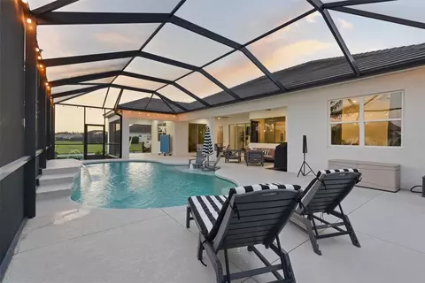 Exterior - 16023 39th Gln E, Parrish, FL 34219 photo 1 of 21