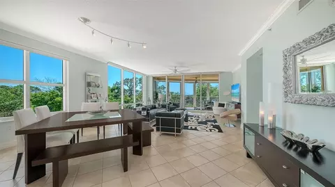Dining - 409 N Point Rd #401, Osprey, FL 34229 photo 1 of 6