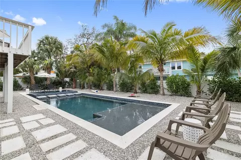 228 Gladiolus St, Anna Maria, FL 34216